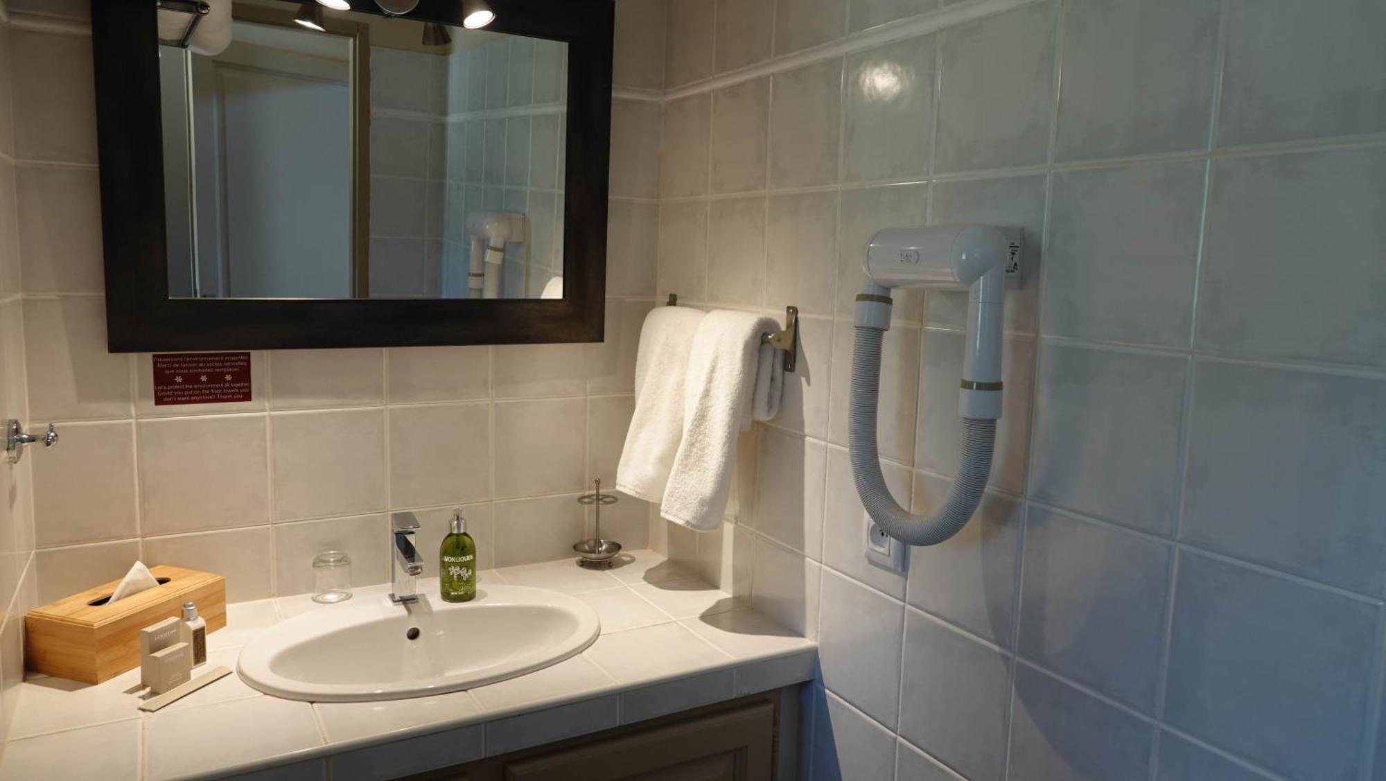 Mas Des Marguerites Bed & Breakfast Maussane-les-Alpilles Exterior photo