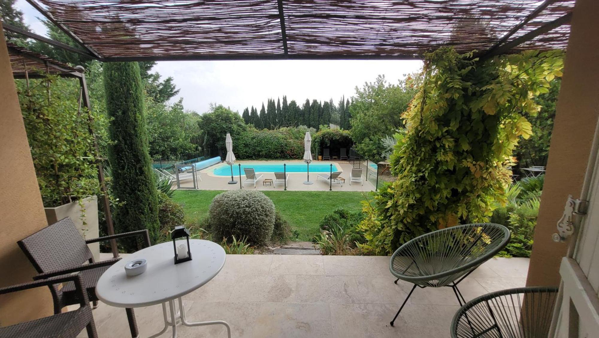 Mas Des Marguerites Bed & Breakfast Maussane-les-Alpilles Exterior photo